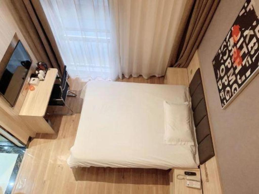 Hotel 7 Days Premium Wild Animal Park Huinan